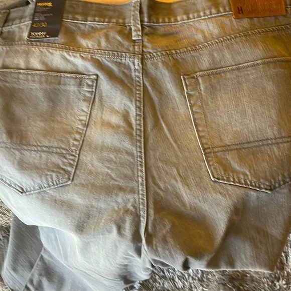 NWT Tommy Hilfiger Premium denim jeans Grey Size 42x30 #10196 - Picture 6 of 6